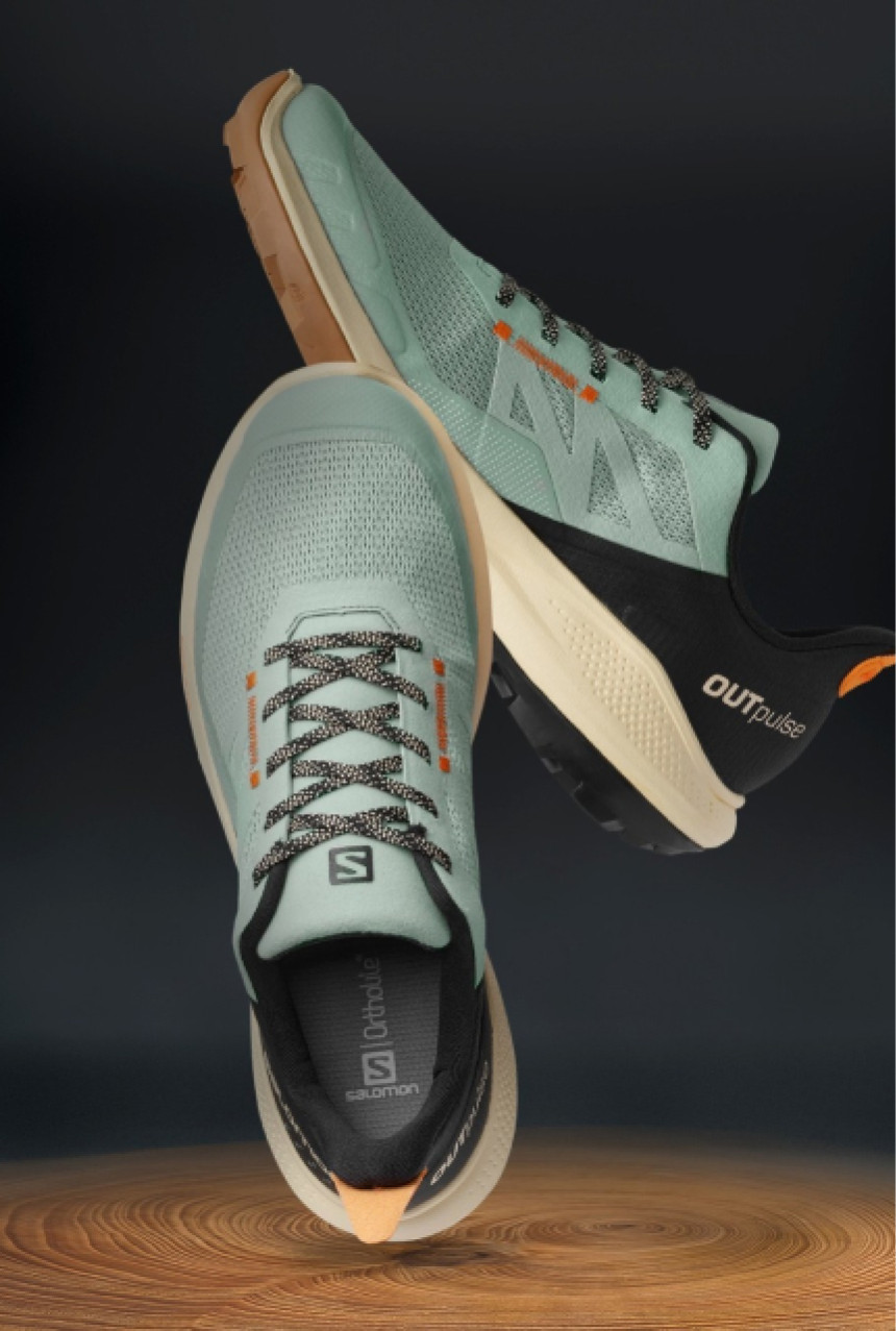 Разноцветные модели